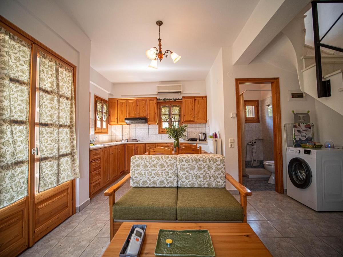 Olive House In Damouchari With A Sea View - Delicious Houses 외부 사진